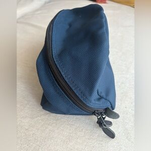 Eddie Bauer Navy Travel Toiletry Bag